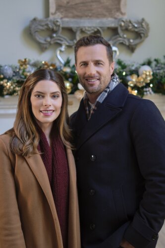 Reckless-pictures-movie-A-Little-Christmas-Charm