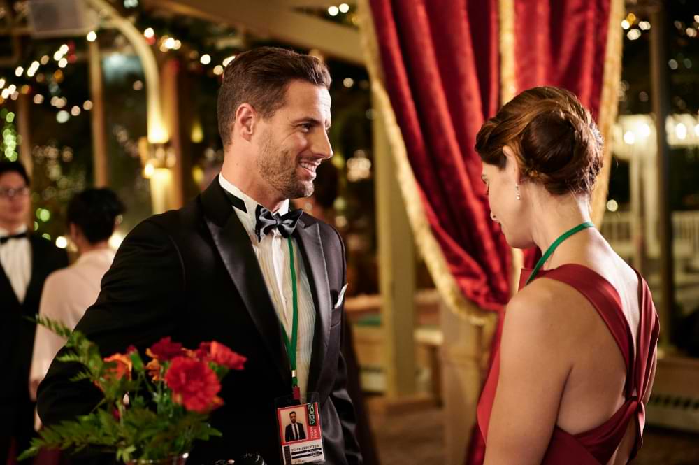 Reckless-pictures-movie-A-Little-Christmas-Charm
