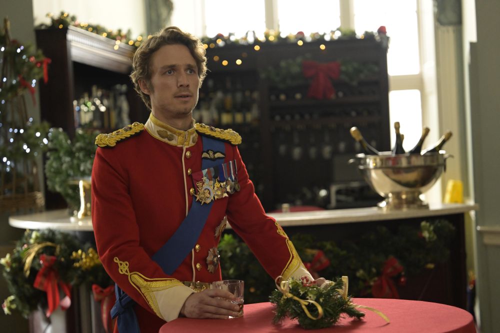Reckless-Pictures-movie-A-Royal-Corgi-Christmas